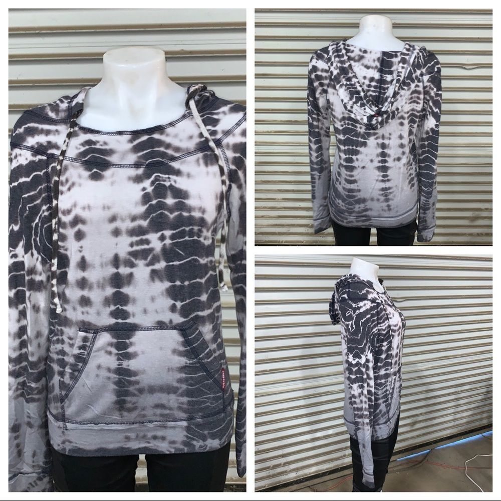 Hard Tail tie dye sweatshirt with hood long sleeve
